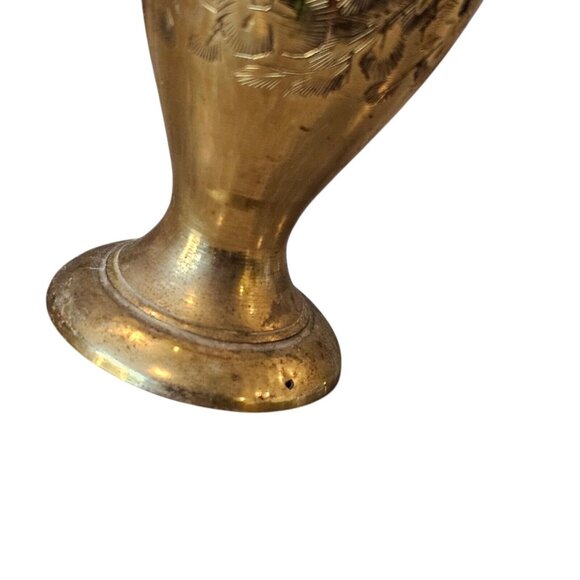 Vintage Brass Bud Vase‎ Etched Flowers India 8 Inches Patina Gold Metal Decor - Picture 6 of 10